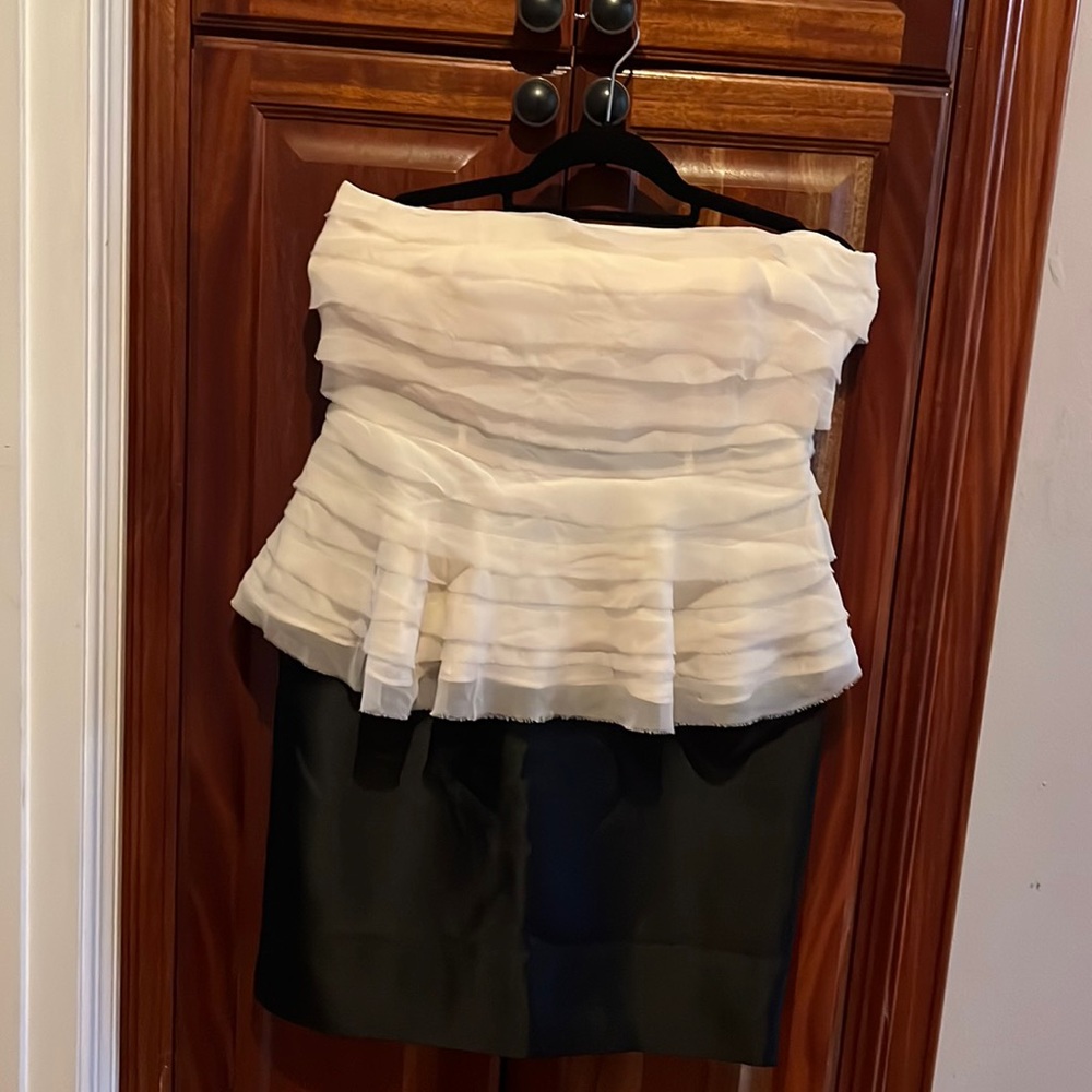 Ann Taylor Cocktail Strapless Dress Off-White Top Black Skirt Size 10P.